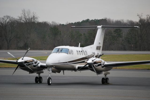 Beechcraft Super King Air 350 (N8188T)