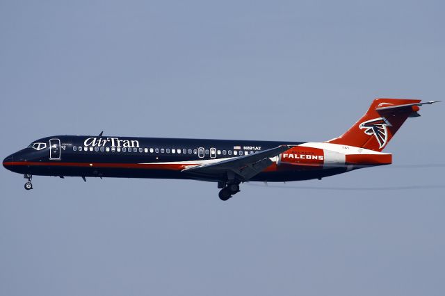 N891AT — - Airtran Falcons NFL Team special scheme, landing on RWY 22.