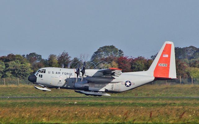 Lockheed C-130 Hercules (83-0491) - "rch781" usaf new york air guard lc-130h skibird 83-0491 dep shannon for ramstein 11/9/17.