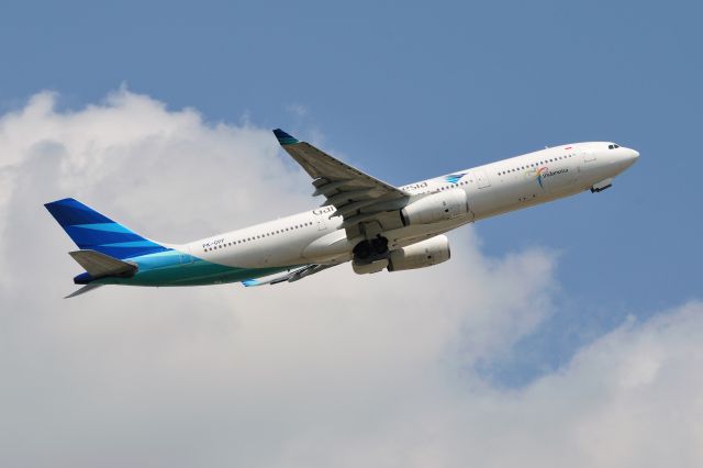 Airbus A330-300 (PK-GPF) - 2011/4/24