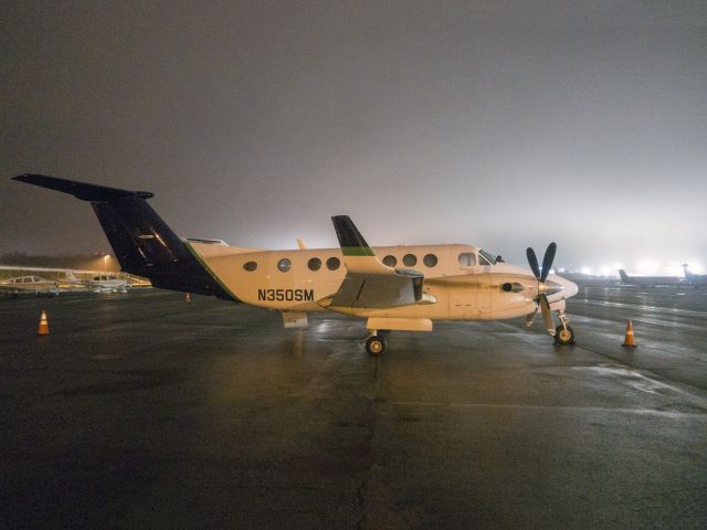 Beechcraft Super King Air 300 (N350SM) - 20 FEB 2018