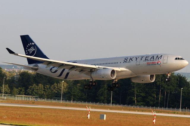 Airbus A330-300 (B-6538)