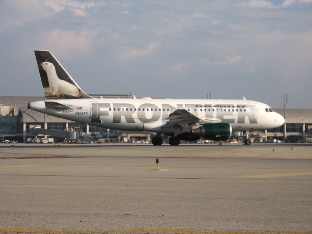 Airbus A319 (N949FR) - Holding on RWY 19R