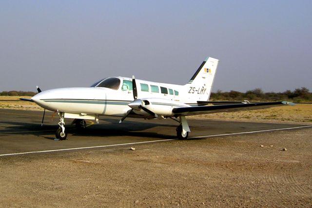 Cessna 402 (ZS-LMY) - At the Orapa Diamond Mine, Botswana