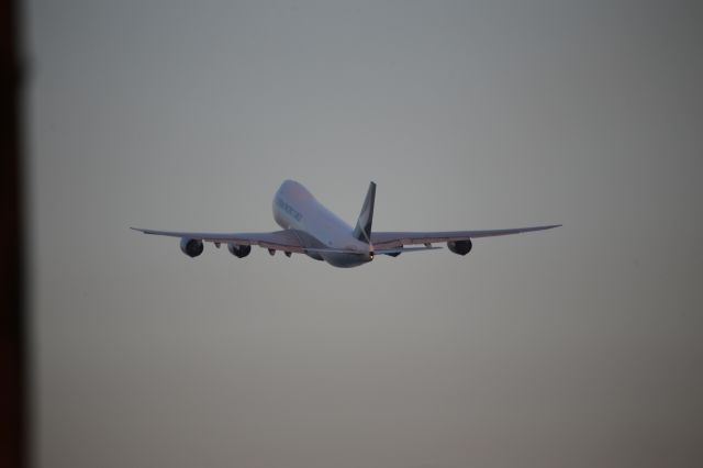 BOEING 747-8 (B-LJI)