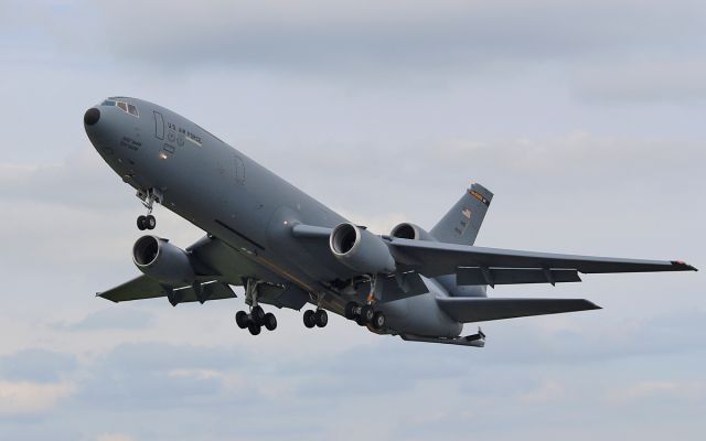 84-0192 — - mcguire kc-10a 84-0192 dep shannon 9/6/16.