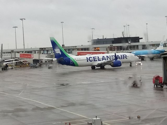 Boeing 737-800 (TF-ICN) - Icelandair ready for taxi B737-8MAX 9-12-2023 Amsterdam Airport