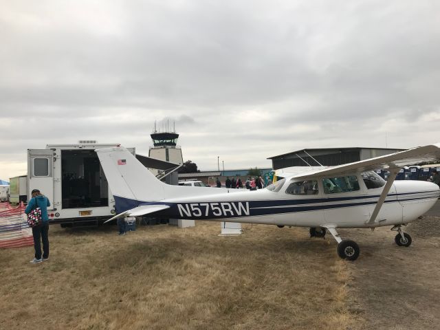 Cessna Cutlass RG (N575RW)