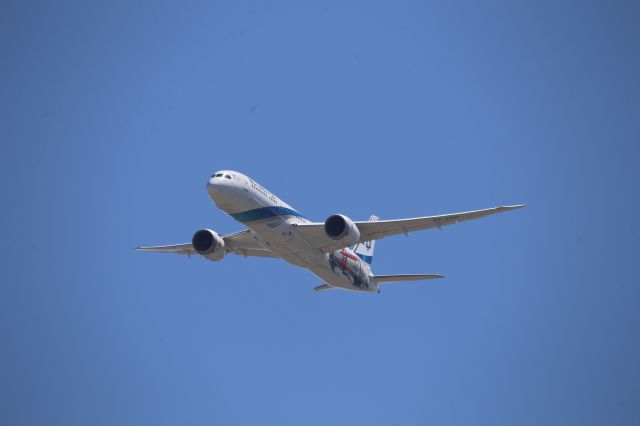 Boeing 787-9 Dreamliner (4X-EDD)