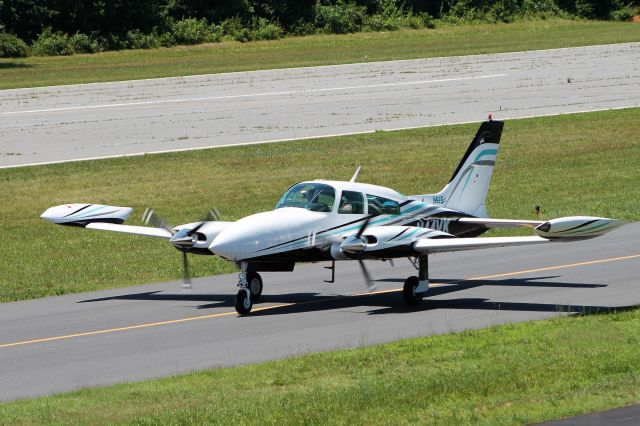 Cessna 310 (N44VK)