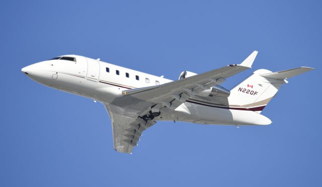 Canadair Challenger (N22QF) - Departing LAX