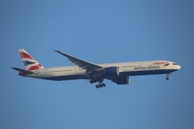 BOEING 777-300ER (G-STBF)