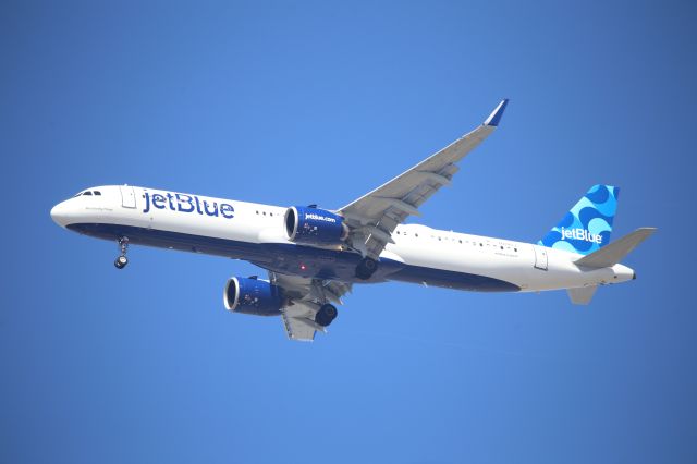 Airbus A321neo (N2180J)