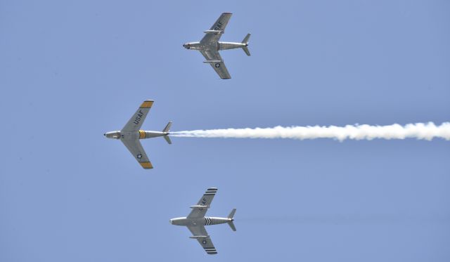 North American F-86 Sabre (N188RL) - Airventure 2017