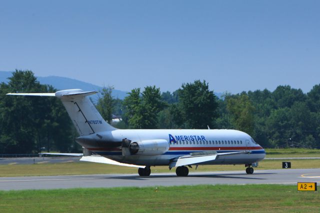 McDonnell Douglas DC-9-10 (N783TW)