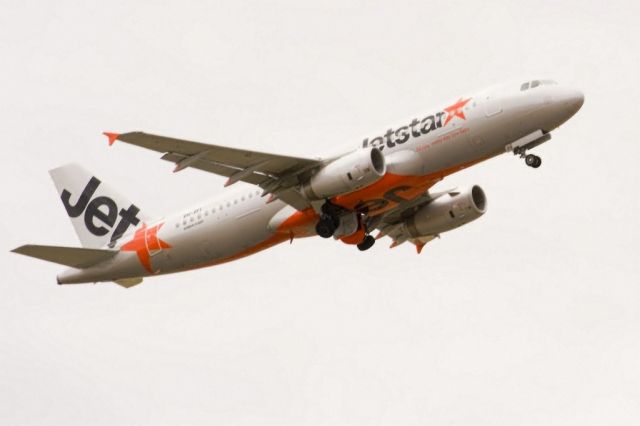 Airbus A320 (VH-VFI) - Getting airborne off runway 23 and heading to an interstate destination, on the last day of the Australian summer. Thursday 28th February 2013.