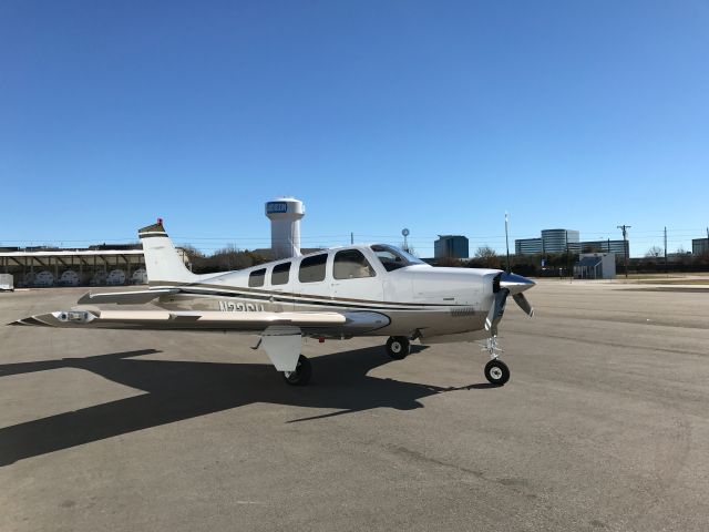 Beechcraft Bonanza (36) (N22GH) - 2006 G36 at Addison, TX