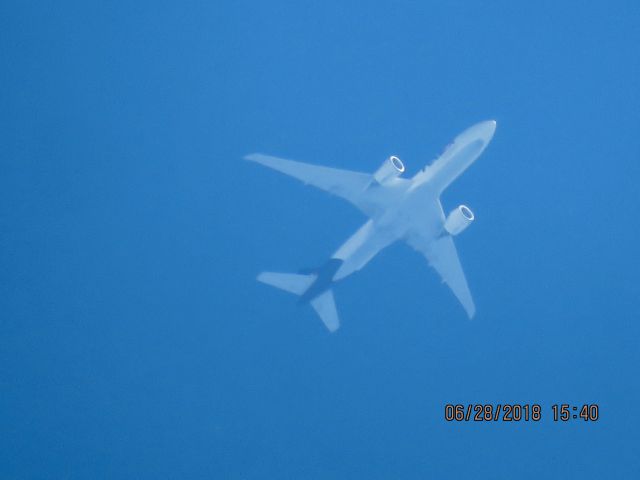 BOEING 777-200LR (N851FD)