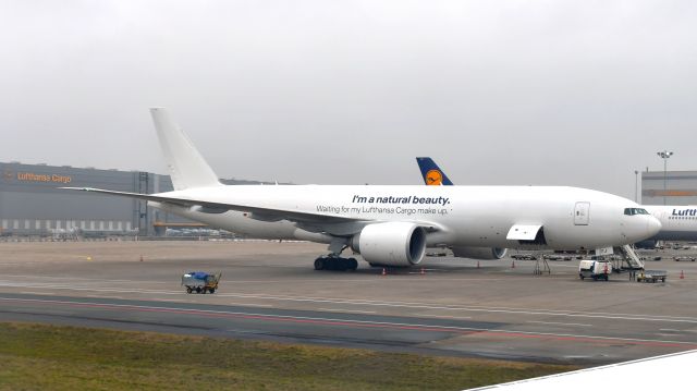 Boeing 777-200 (D-AIFJ) - Lufthansa Cargo Boeing 777-F1H D-AIFJ in Frankfurt 