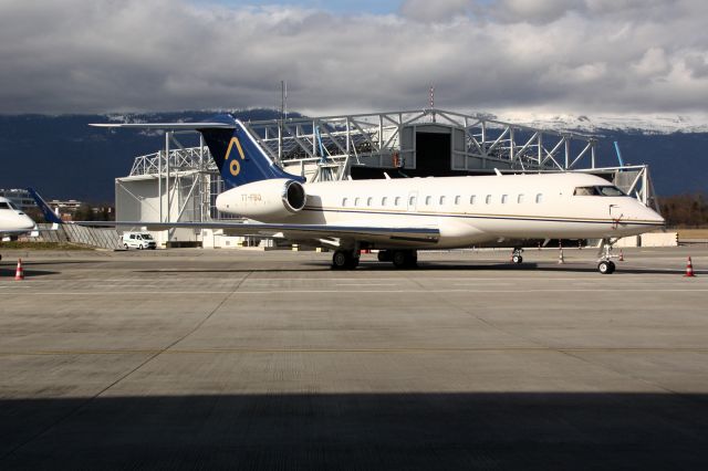 Bombardier Global 5000 (T7-FBQ)