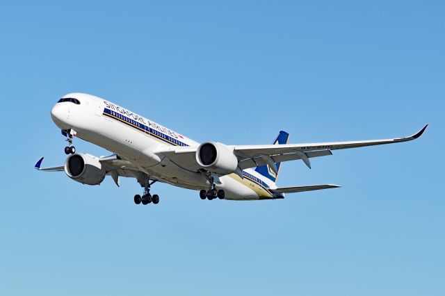 Airbus A350-900 (9V-SHC) - Airbus A350-941 SIA 9V-SHC,final runway 06 YPPH1 200719.