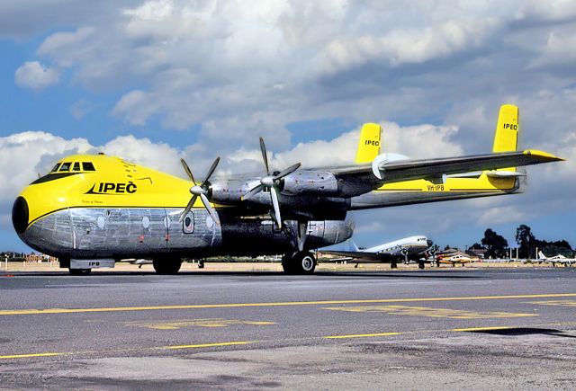 VH-IPB — - IPEC AIR FREIGHTER - ARMSTRONG WHITWORTH AW-650 - ARGOSY 222 - REG : VH-IPB (CN 6805) - ESSENDON AIRPORT MELBOURNE VIC. AUSTRALIA - YMEN 4/4/1980