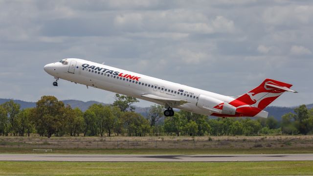 Boeing 717-200 (VH-YQX)