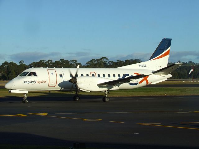 Saab 340 (VH-VNA) - Regional Express Saab 340B VH-VNA (340B-301) at Burnie Wynyard Tasmania on 17 July 2015.