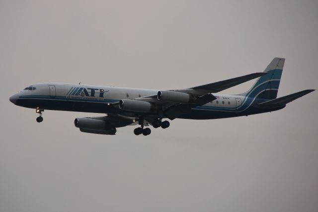 McDonnell Douglas DC-8-60 (N41CX)