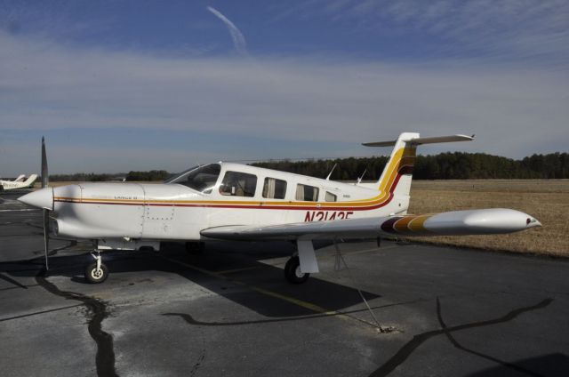 Piper Saratoga (N21425)