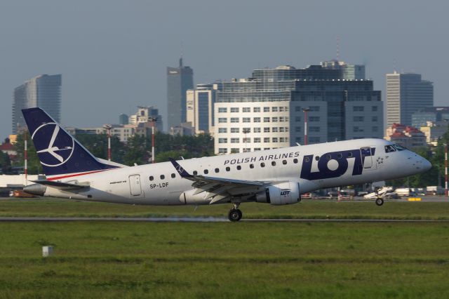 Embraer 170/175 (SP-LDF)