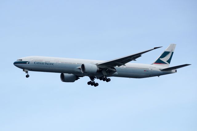 Boeing 777-200 (B-KPS) - 浮島町公園で撮影