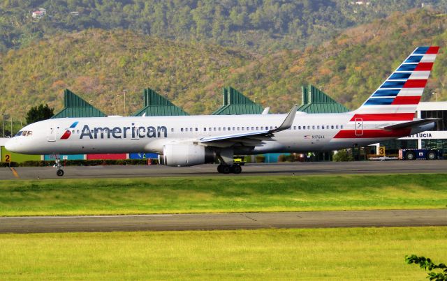 Boeing 757-200 (N176AA)