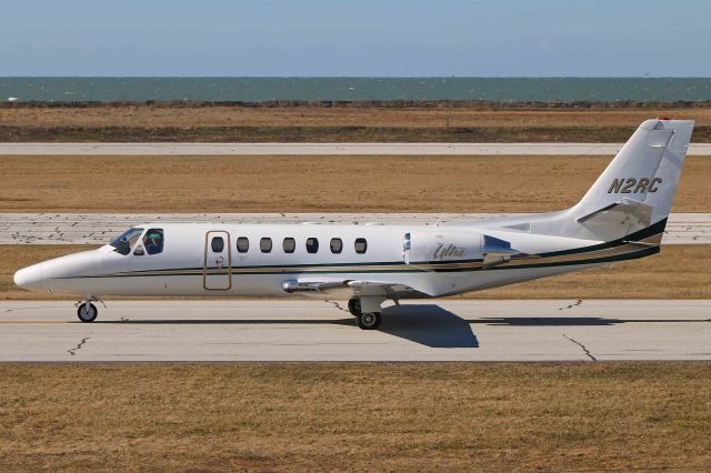 Cessna Citation V (N2R) - A new Citation Ultra for the database seen here taxiing to park arriving on RWY 6L from Bishop Intl (KFNT) on 26 Mar 2019.