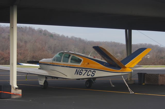 Beechcraft 35 Bonanza (N67CS)