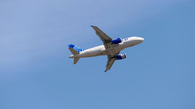 Airbus A319 (N816UA)