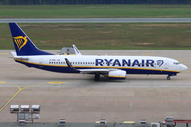 Boeing 737-800 (EI-EBV)