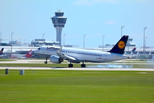 Airbus A320neo (D-AINE)