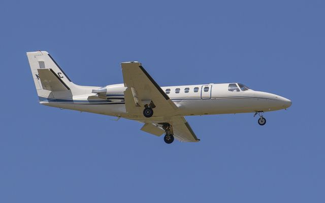 Cessna Citation II (N814LC) - Runway 02L arrival @KDPA.