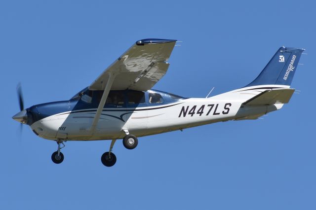 Cessna T206 Turbo Stationair (N447LS)