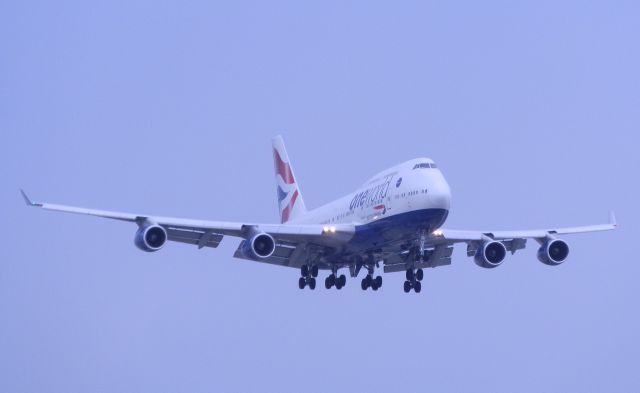 Boeing 747-400 (G-CIVL)