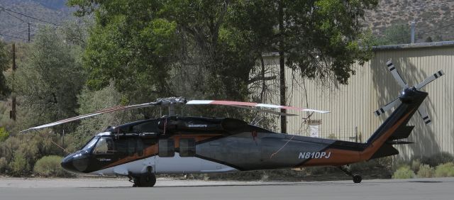 Sikorsky S-70 (N810PJ)