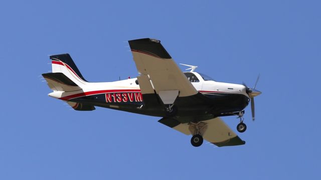 Beechcraft Bonanza (33) (N133VM)
