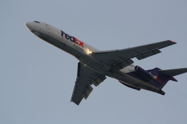 N266FE — - FedEx544 from Memphis on final approach for 18C.