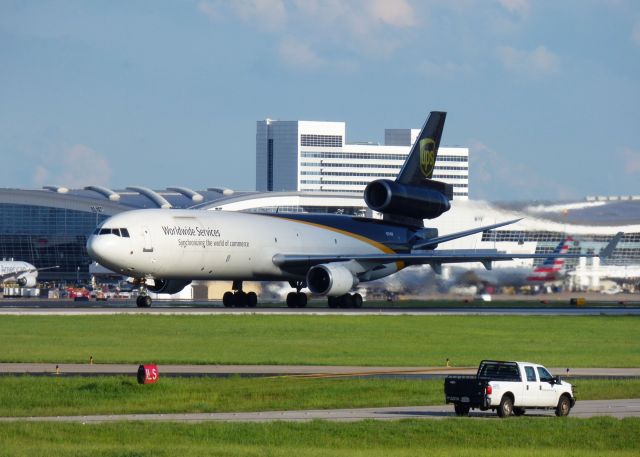 Boeing MD-11 (N274UP)