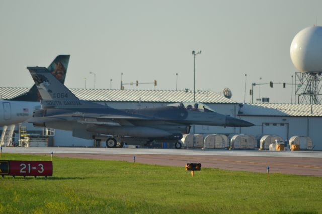Lockheed F-16 Fighting Falcon — - 114th FW NAG-064 launching on morning sortie from KFSD - 6-9-2012