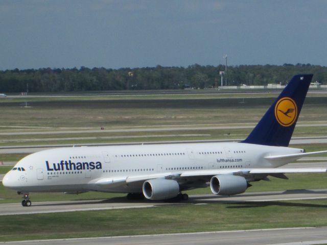 Airbus A380-800 (D-AIMF)