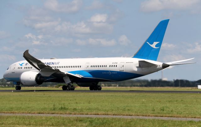 Boeing 787-8 (B-2762)