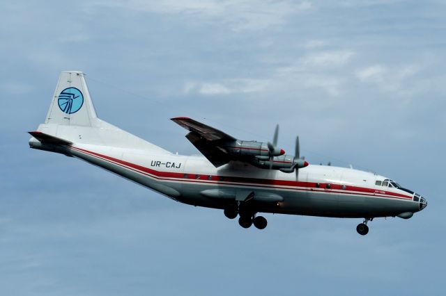 Antonov An-12 (UR-CAJ) -  Antonov An-12BK cn 8346106. Ukraine Air Alliance UR-CAJ final rwy 21 YPPH 28 February 2024