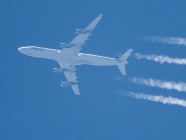 Airbus A340-300 (D-AIGP) - DLH438br /FRA-DFWbr /06/12/22